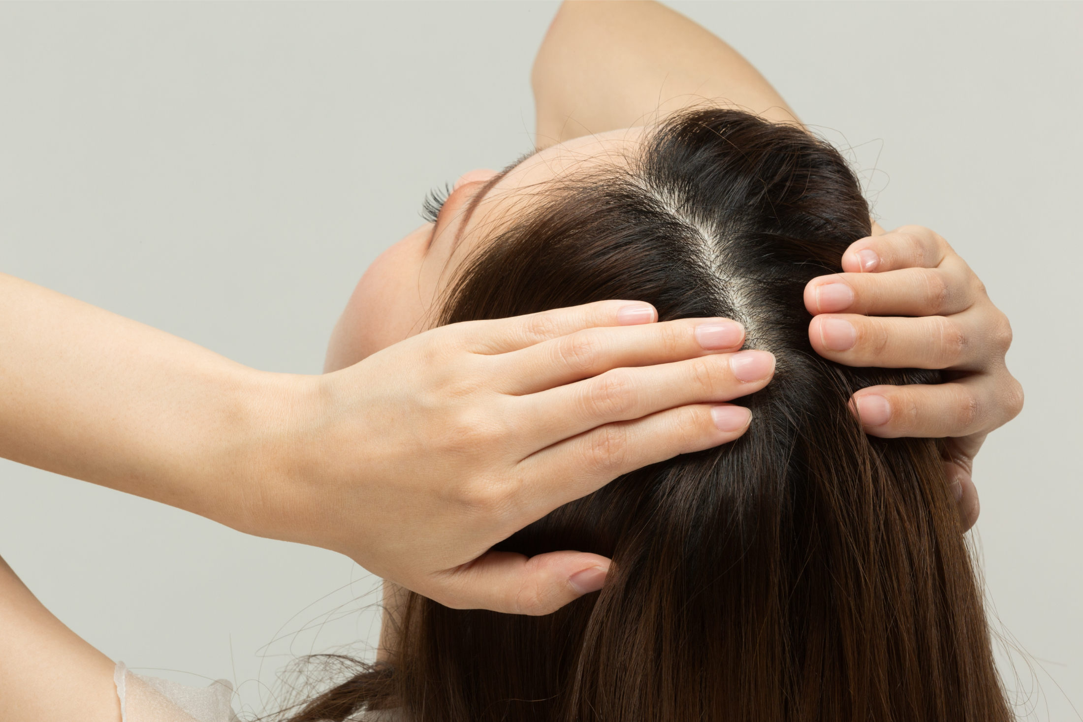 Hair Restoration in Arlington PRP Trichoscopy DermTech Genomic Testing and When to See a Specialist